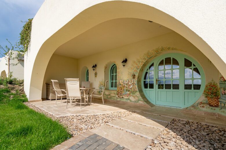 Bungalow Riesling 1