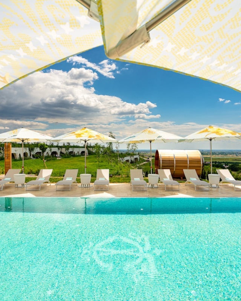 Piscina Infinity - Casa Timis Wellness Spa Resort Romania