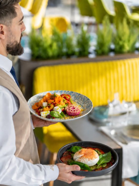 Restaurant Veranda dintre Vii - Restaurant cu terasa langa bucuresti