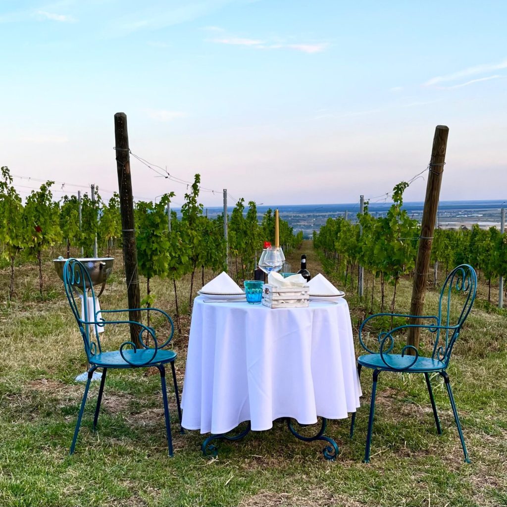 Cina romantica - Cina in vie - Resort Romania - Escapada romantica